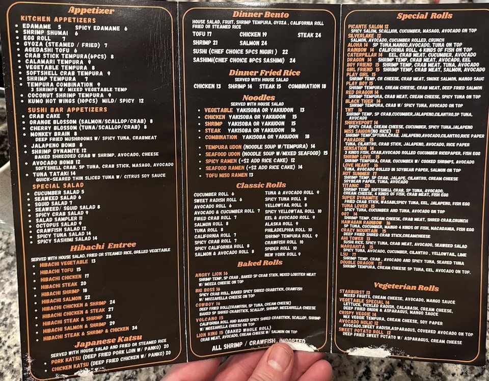Menu page listing bento, soup, and drinks.